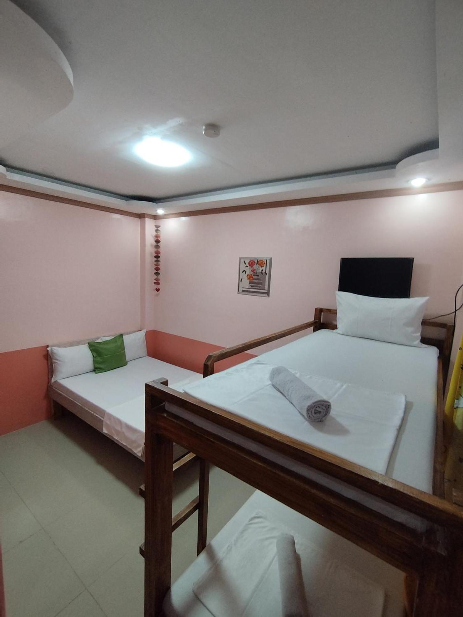Ocean View Lodging House Oslob Exterior photo